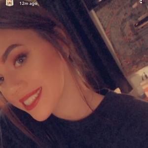 Meet your Posher, Shea